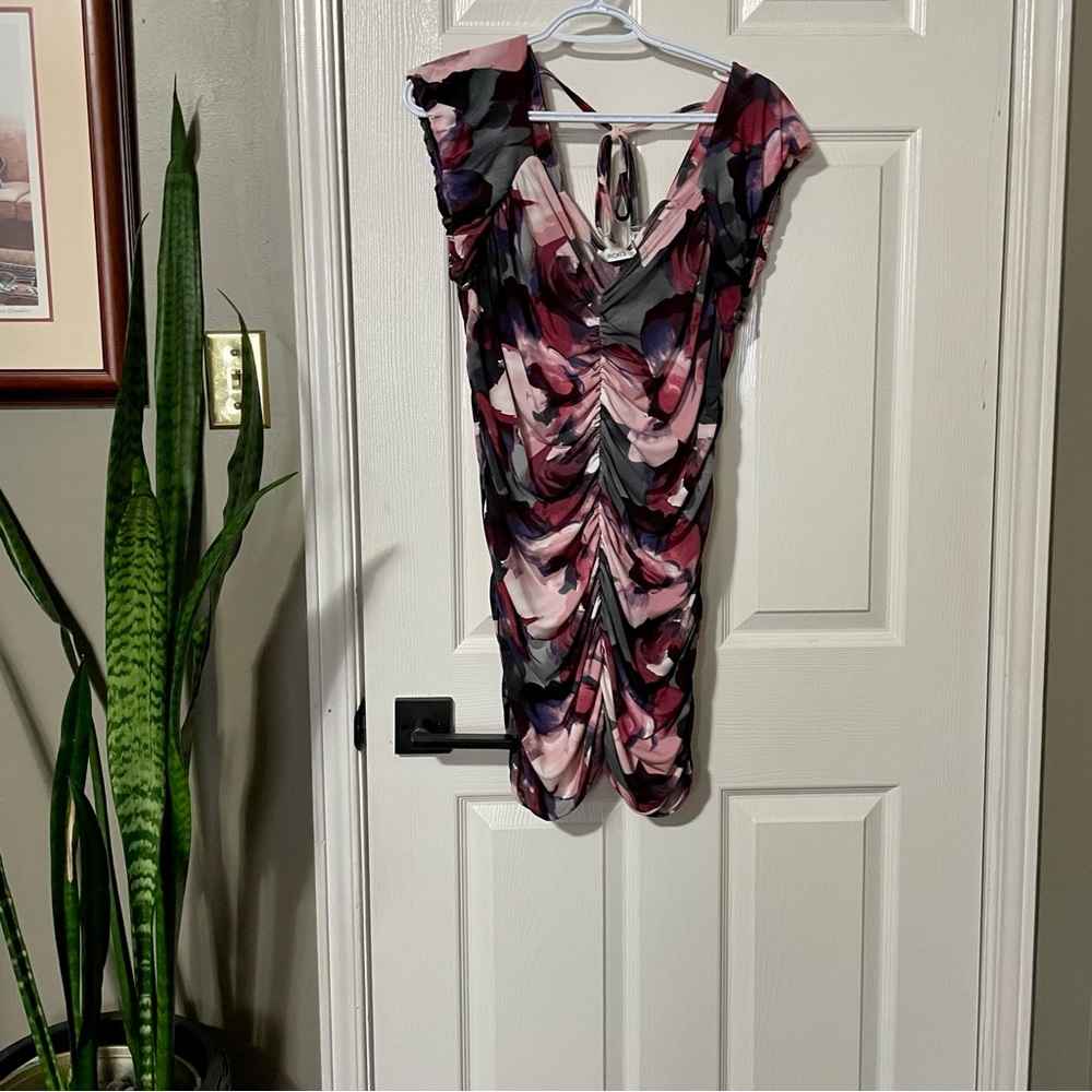 Ricki’s Beautiful Top with Tie In Back